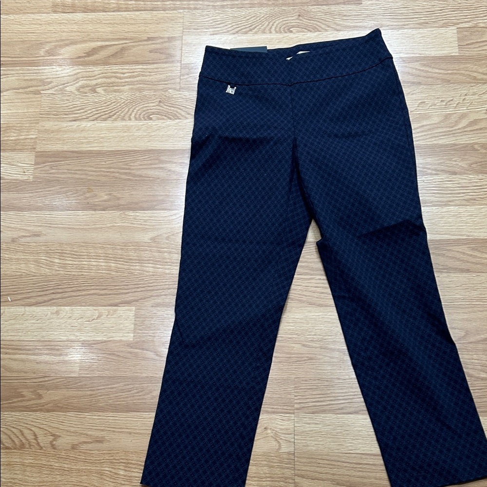 Z28.   NWT  Navy Patterned Trousers